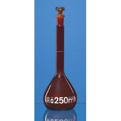 Volumetric flask 50 ml Boro 3.3 amber USP CC glass stopper