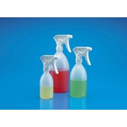 Spray bottle with sprayer PE-LD 250 ml